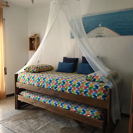 Piso Centrico For4 Cerca Barcelona La Casa De Sonia דירה *